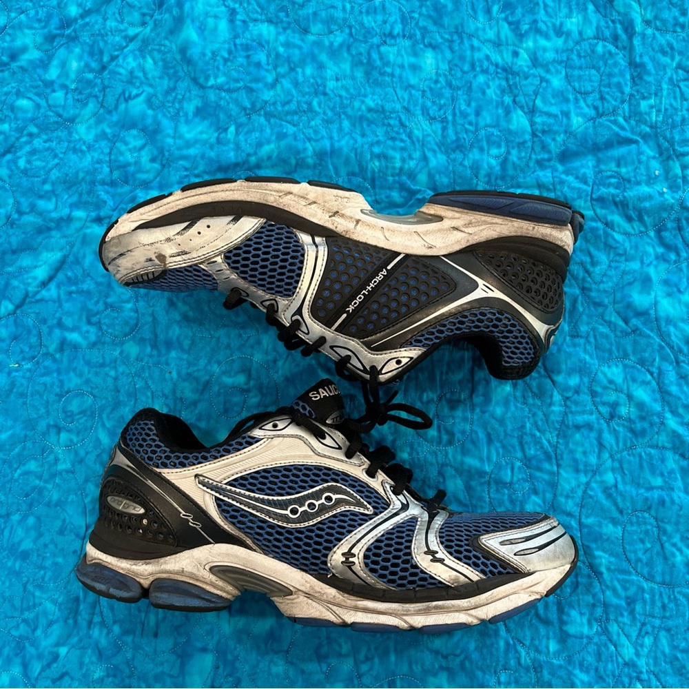 Saucony Men's Black and Blue Athletic Shoes Pro Grid Sz 10.5 Used